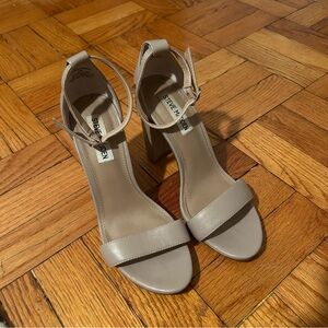 Steve Madden Carrson heel sandal